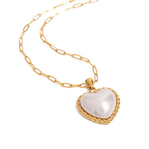 1 Piece Romantic Series Sweet Heart Shape Stainless Steel Waterproof Gold Color Women's Pendant Necklaces h5 Picture8