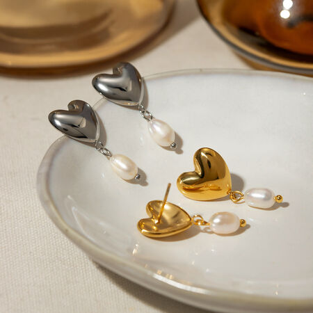 style gold stainless steel glossy heart-shaped design freshwater pearl earrings trendy personality ear jewelry
