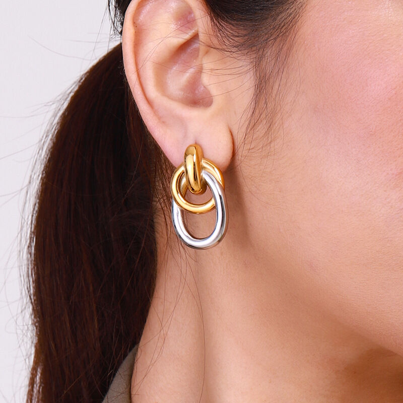 1 Paar Exquisite Series Casual Ringförmige Edelstahl-Ohrstecker, wasserdicht, gold- und silberfarben, Damen-Ohrstecker h5 Bild7