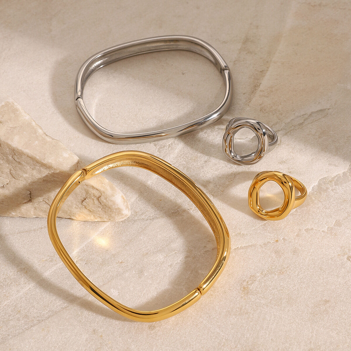 1 Piece Minimalist Series Irrugular Annular Stainless Steel Waterproof Gold Color Women's Bangles 2