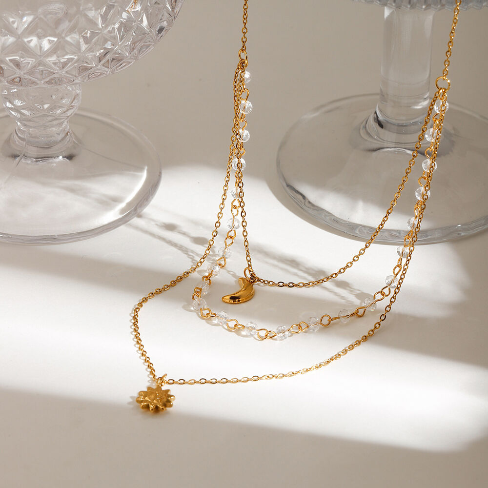 1 Piece Luxurious Series Charming Sun & Moon Stainless Steel Waterproof Gold Color Women's Layered Necklaces h5Picture6