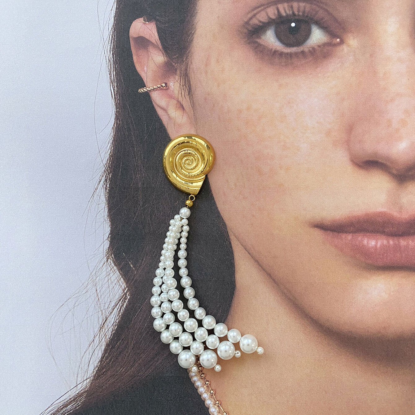 1 pair romantic series  shell stainless steel  gold plated artificial pearl women Beads Earrings h5 Picture5