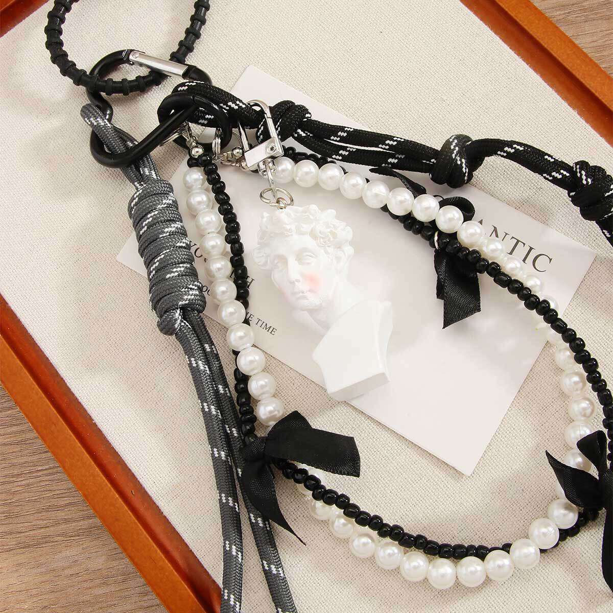 1 Piece Art Series Bow Beaded chain Women's Bag Charms Picture4