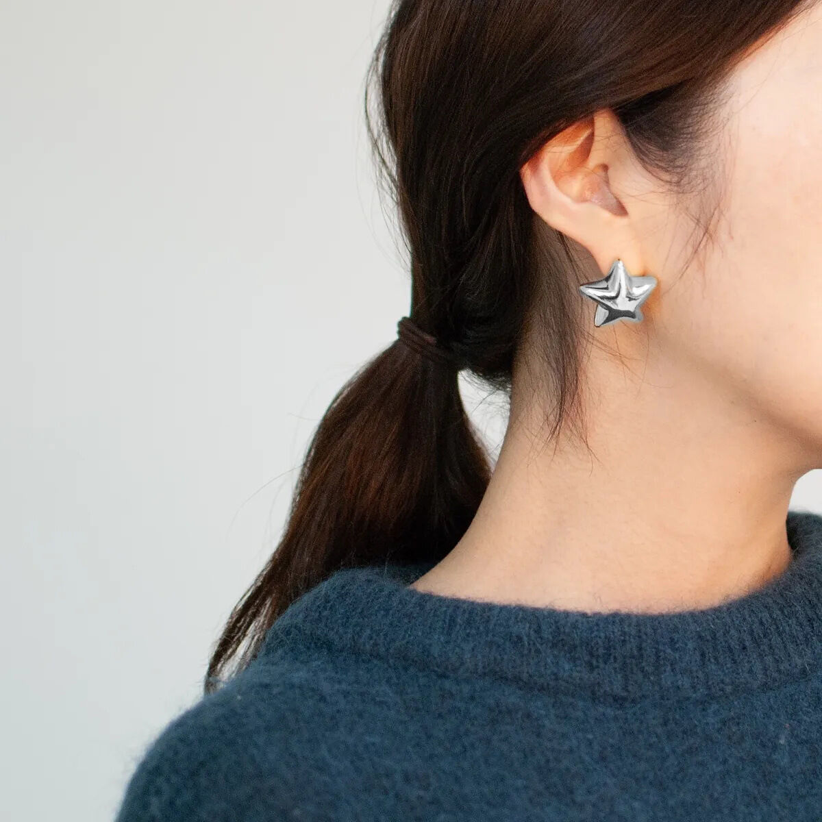boucles d'oreilles en acier inoxydable or  en forme d'étoile à cinq branches, style européen et américain, boucles d'oreilles simples en acier titane pour s internet Image3