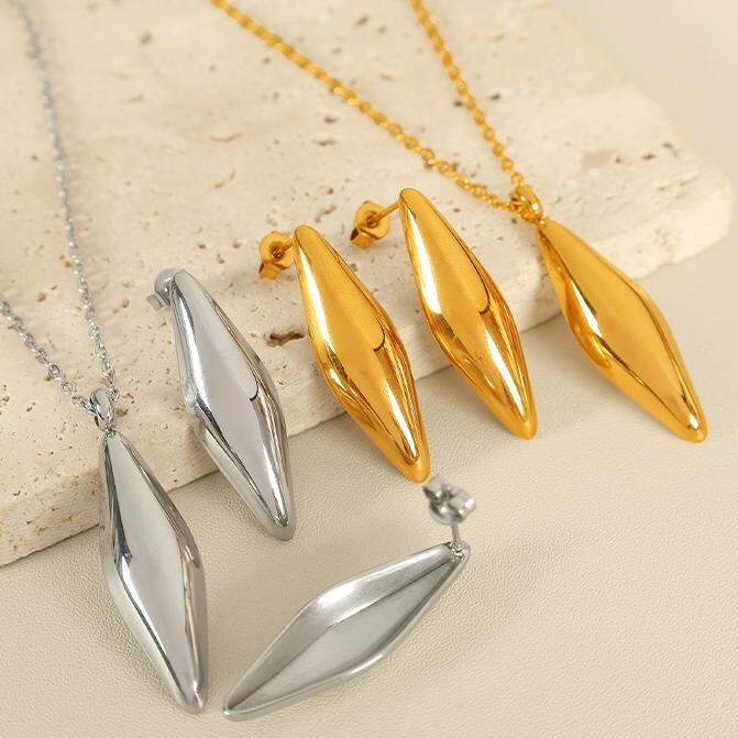 1 Pair Simple Series Daily Geometric Titanium Steel   Gold Color  Women's Stud Earrings Picture7