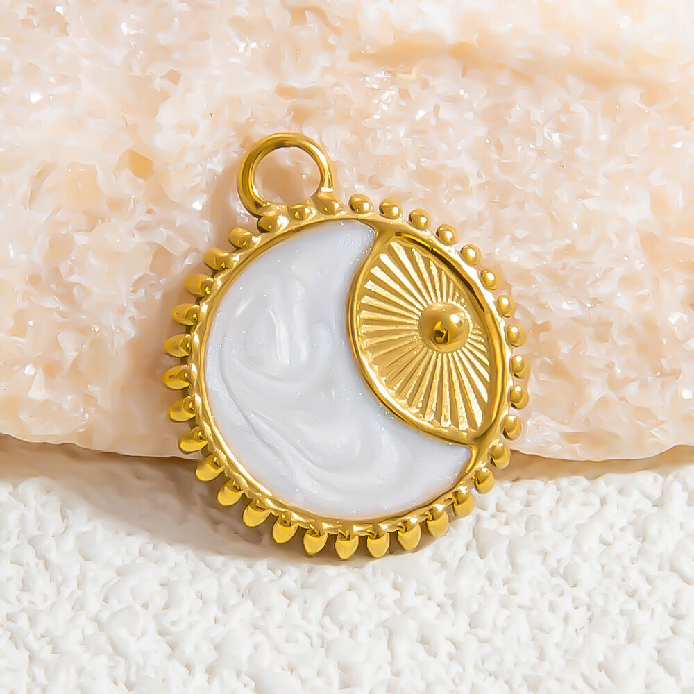 1 pezzo di ciondolo da donna fai da te in acciaio inossidabile geometrico vintage della serie classica, impermeabile, color oro Immagine5