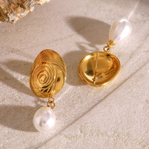1 par de pendientes colgantes de acero inoxidable con forma de tortuga, elegantes y chapados en oro de 18 quilates, con perlas artificiales para mujer. h5 Imagen3