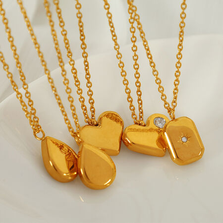 1 Stück Simple Series Retro Herz Edelstahl 18 Karat vergoldet Zirkon Damen Anhänger Halsketten
