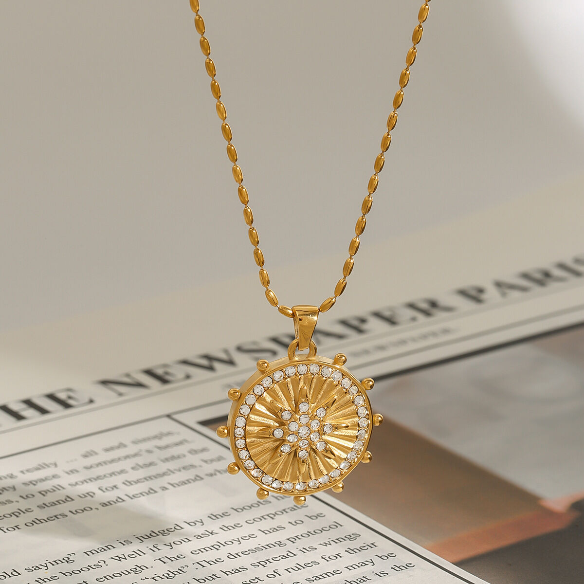 1 Piece Luxurious Series Eight-pointed Star Stainless Steel Waterproof Gold Color Women's Pendant Necklaces