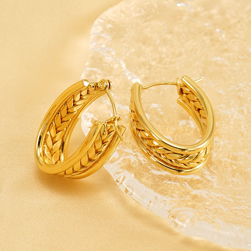 1 Paar schlichte, geometrische, goldplattierte Edelstahl-Creolen für Damen h5 Bild5