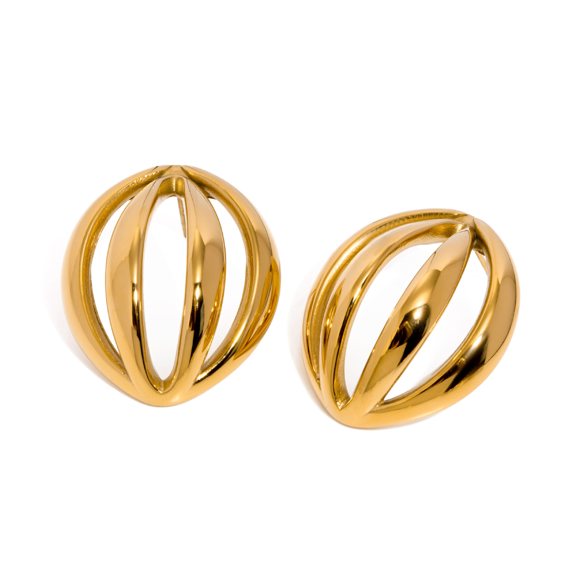 1 par de aretes de botón de acero inoxidable chapados en oro de 18 quilates con diseño geométrico simple para mujer Imagen5