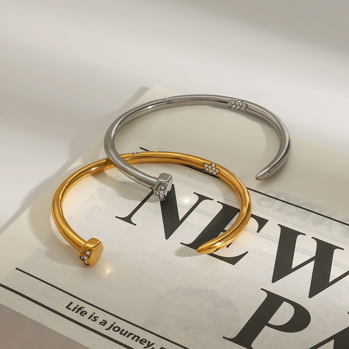 1 Piece Modern Series Classic Annular Nail Stainless Steel Waterproof Gold Color Women's Bangles 2