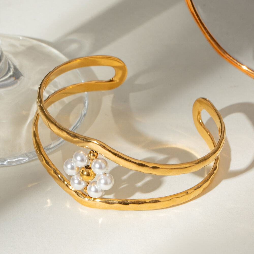1 pulsera elegante de acero inoxidable con diseño de flores, color dorado, resistente al agua. h5Imagen4