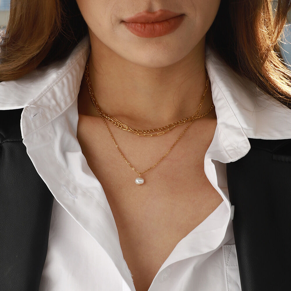 1 stuk elegante, veelzijdige, meerlaagse, waterdichte, goudkleurige damesketting van roestvrij staal Afbeelding6