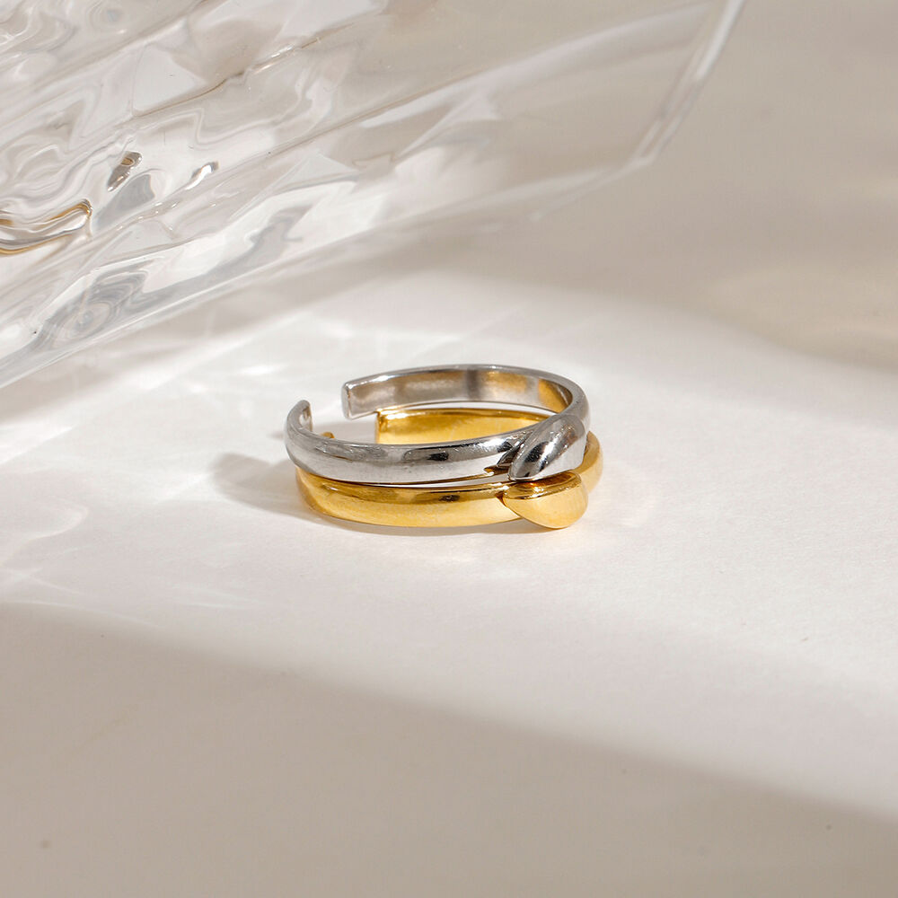 1 paar romantische hartvormige, waterdichte, verstelbare ringen voor dames, gemaakt van roestvrij staal in goud en zilver. h5Afbeelding3
