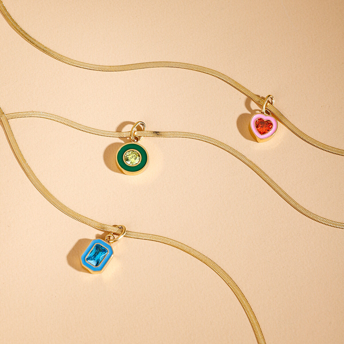1 pezzo di collana con ciondolo da donna impermeabile in acciaio inossidabile a forma di cuore color oro h5 Immagine3
