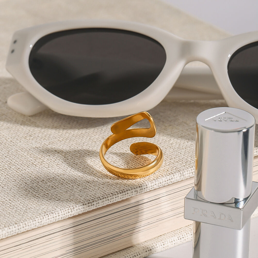 Stainless Steel Waterproof Gold Color Minimalist Rings Picture5