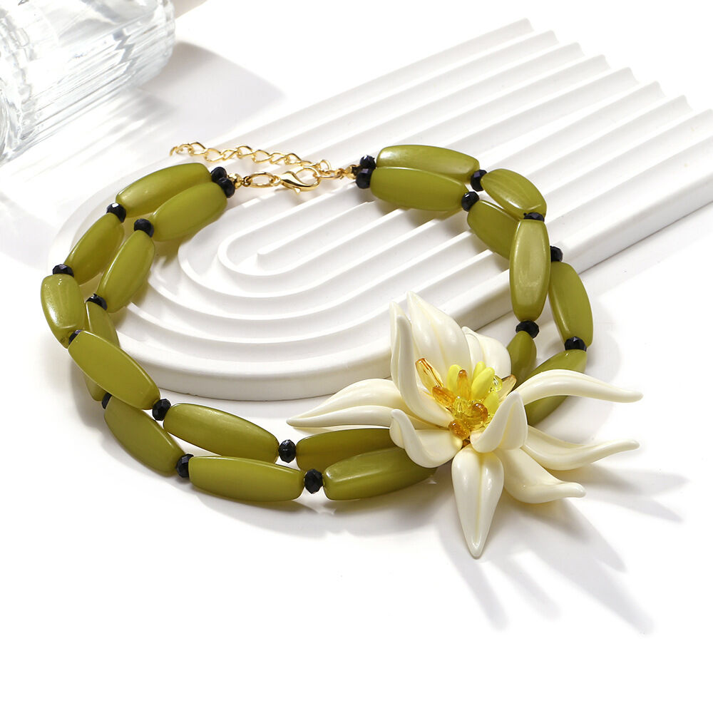 1 Piece Holiday Style Beaded Dimensional Large Flower Women's Beaded Necklaces 2