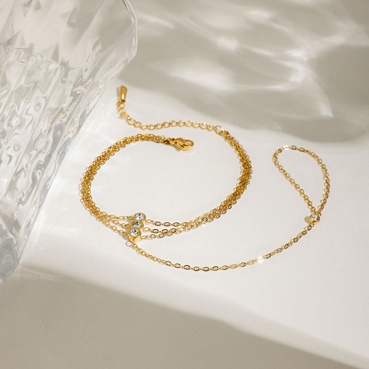 Braccialetti a catena color oro impermeabili in acciaio inossidabile