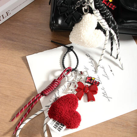 1 Piece Sweet Series Red Heart Women's Bag Charms 2