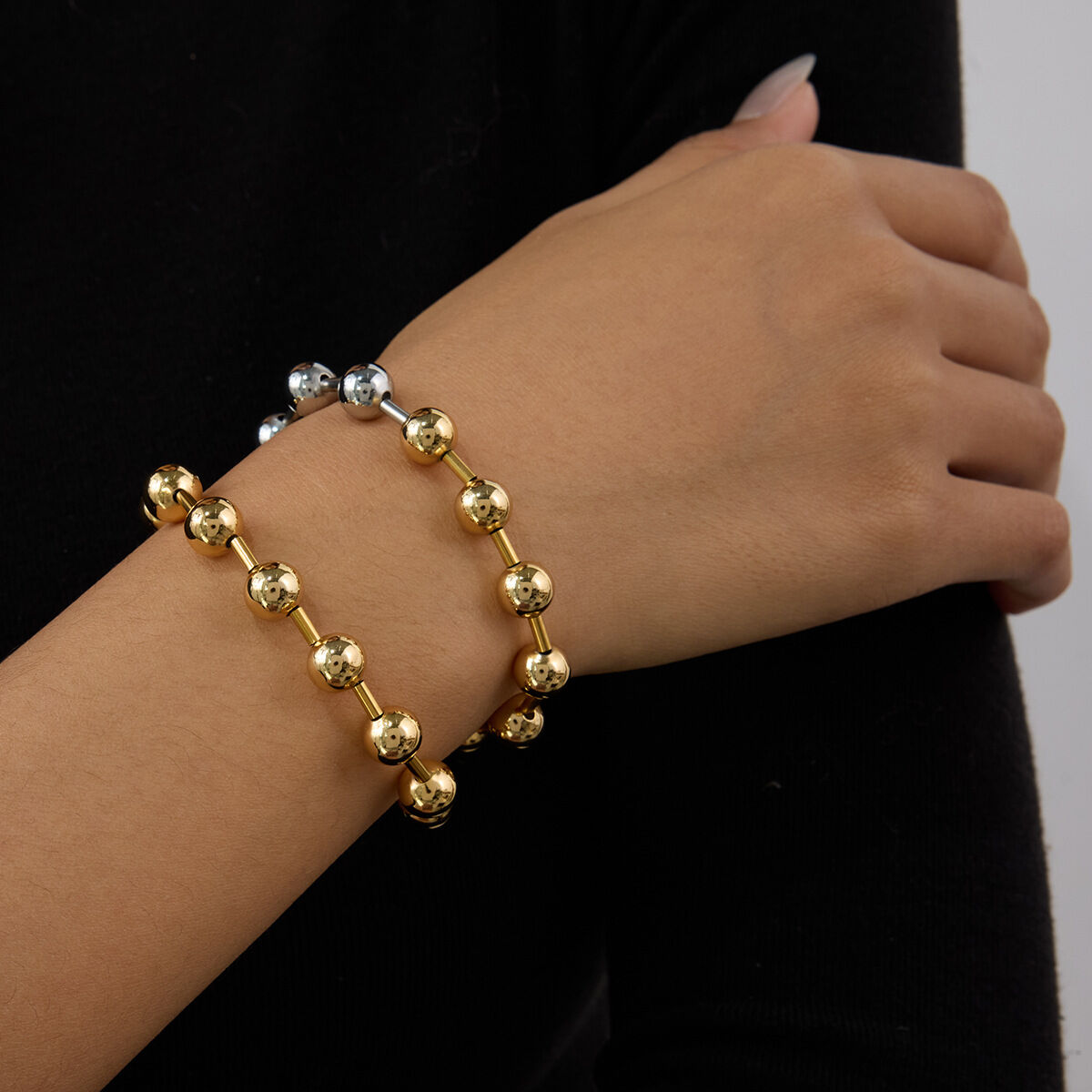 braccialetti in acciaio inossidabile color oro con perline stile Immagine2