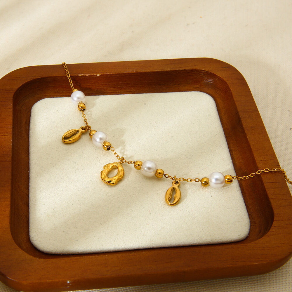 Stylish Versatile Ocean Series Gold - colored Stainless Steel Waterproof Women's Bracelets Picture3