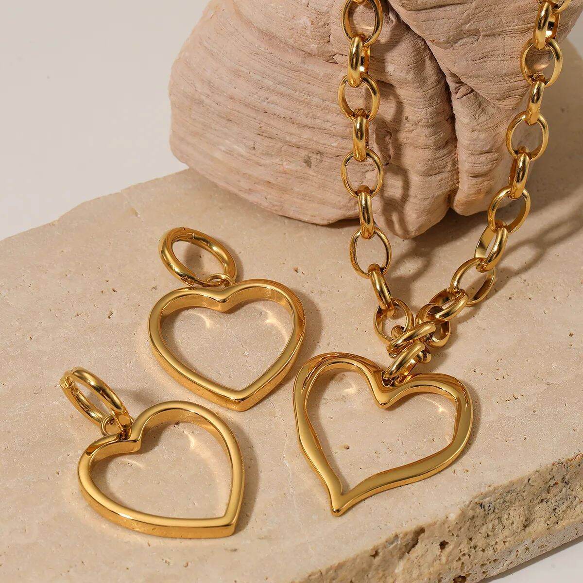 Simple Series  Heart Shape Stainless Steel Waterproof   Gold Color  Pendant Necklaces Picture3