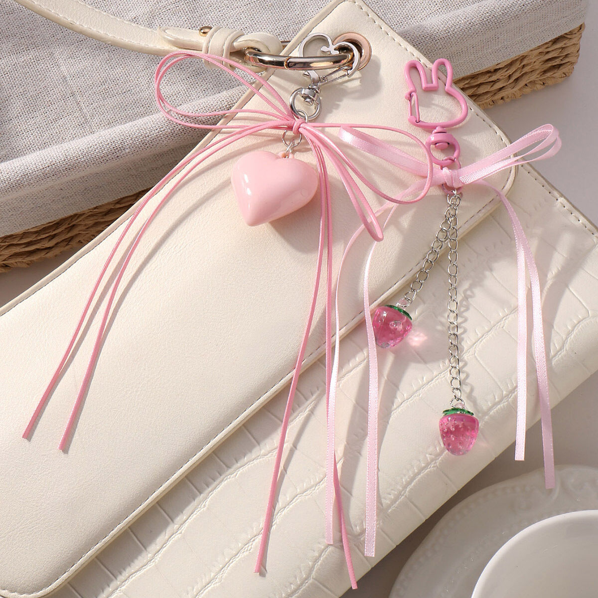 Dijes para bolso con nudo de lazo dulce Imagen6