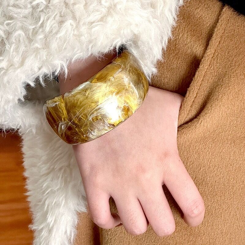 High End Brown Wide Style Blended Round Geometric Women‘s Bracelet 2