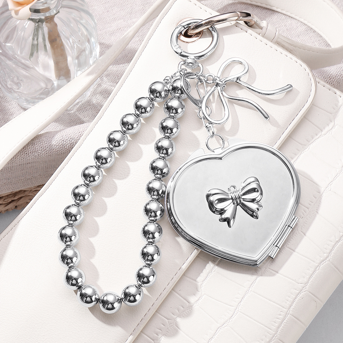 Heart Mirror Bag Charms h5 Picture3
