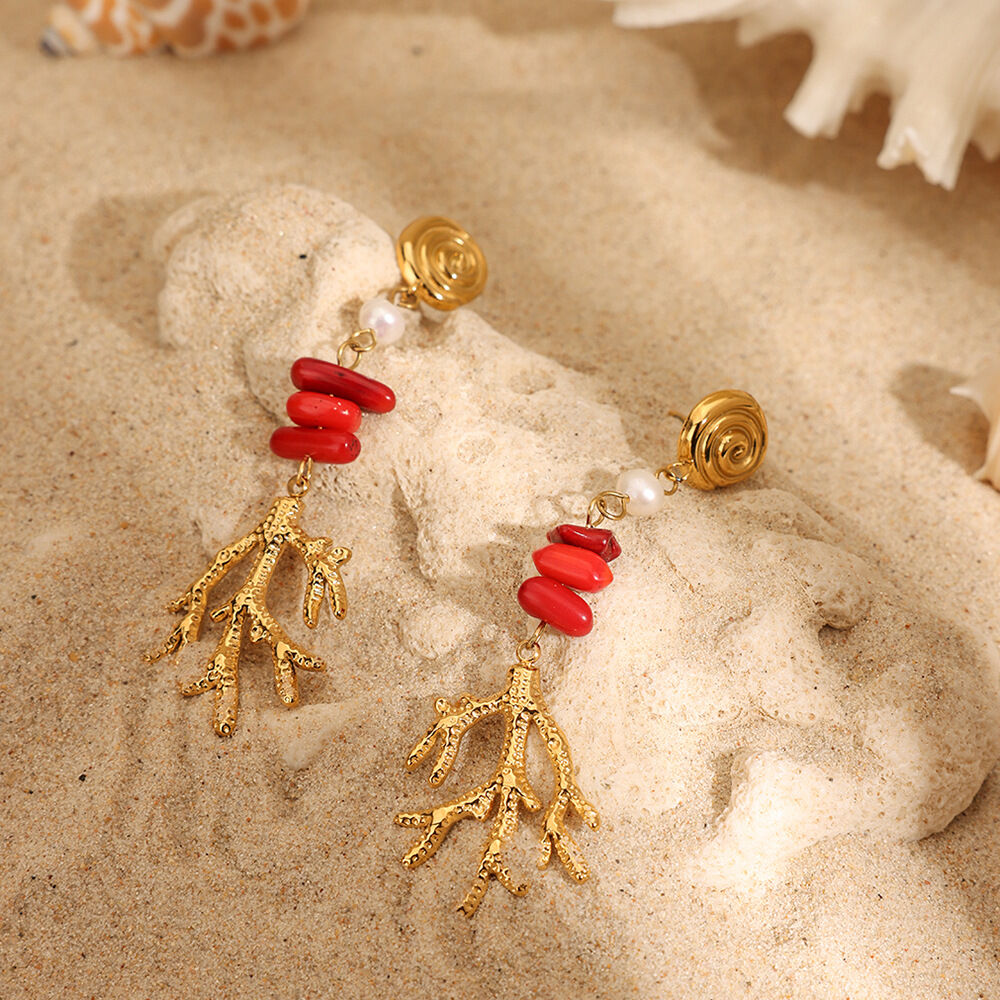 1 paio di orecchini pendenti da donna in acciaio inossidabile color oro con perle, impermeabili, a forma di tartaruga, serie semplice h5 Immagine4
