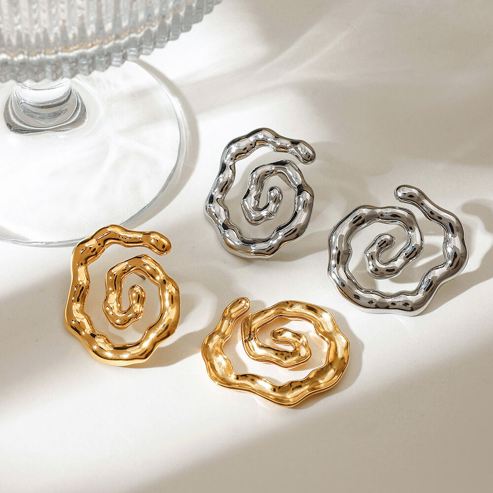 1 Pair Simple Stainless Steel Waterproof Gold Color Women's Stud Earrings h5Picture3