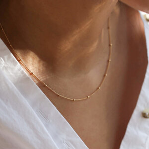 Light Luxury Multi - layer Chain Gold - colored Stainless Steel Waterproof Women's Necklaces h5 Picture3