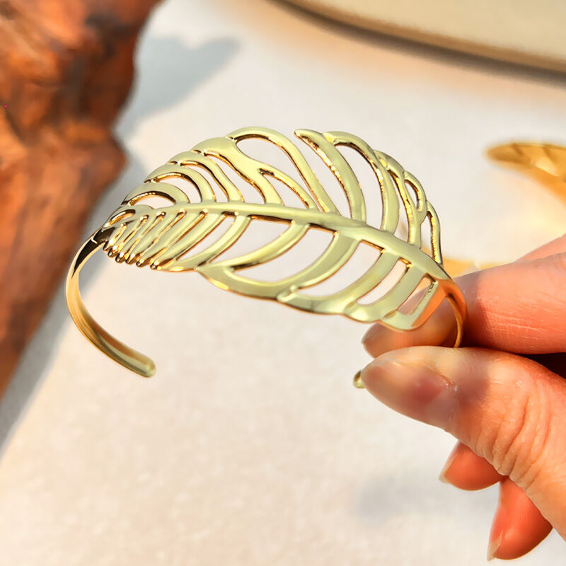 Mixed Color Stainless Steel Waterproof Leaves Shape Cuff Bracelets Picture3