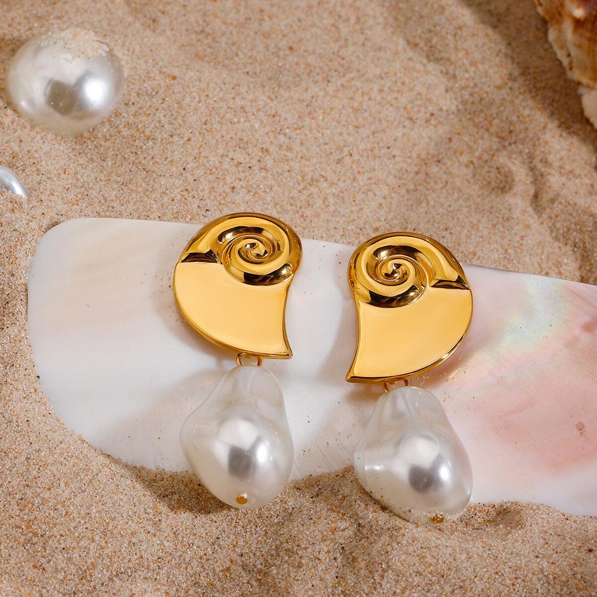 1 Pair Simple Series Retro Turtle Stainless Steel Waterproof   Gold Color  Pearl Women's Drop Earrings 2