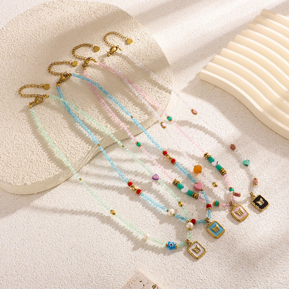 Exquisite Schmetterlingsperlen-Halsketten aus wasserdichtem Edelstahl mit Anhänger für Damen 2