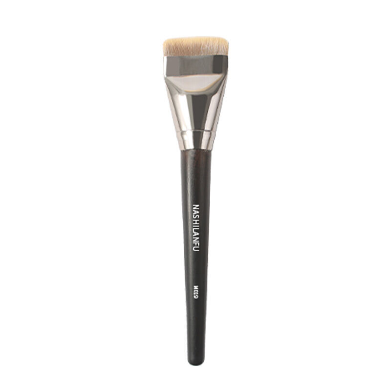 M19 – Foundation-Pinsel in gerader Form Bild5