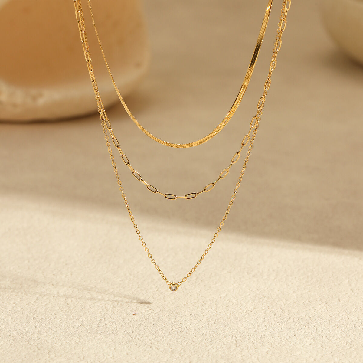1 paire de colliers superposés pour femmes, en acier inoxydable imperméable, couleur or, série Simple Image3