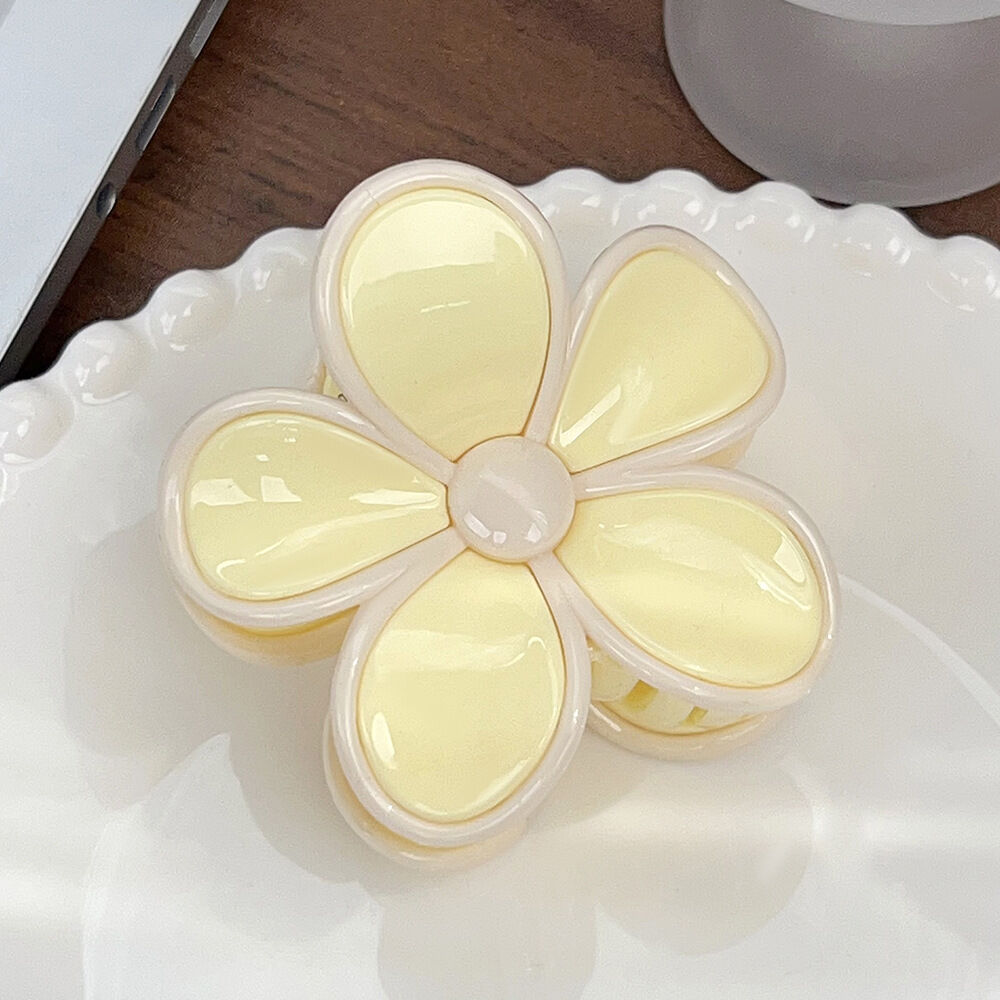 Yellow With White Edges Picture3