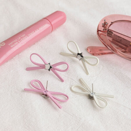 Sweet Bow Knot Stud Earrings 2