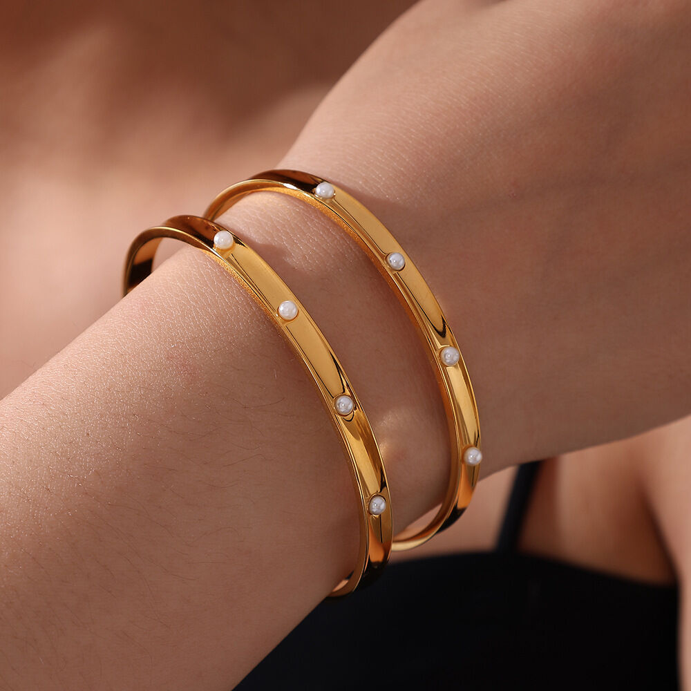 Stainless Steel Waterproof Gold Color Cuff Bracelets Picture4