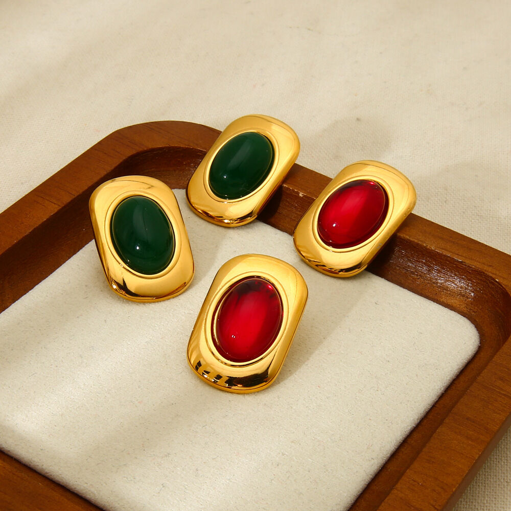 High End Retro Red And Green Elliptical Women's Rings