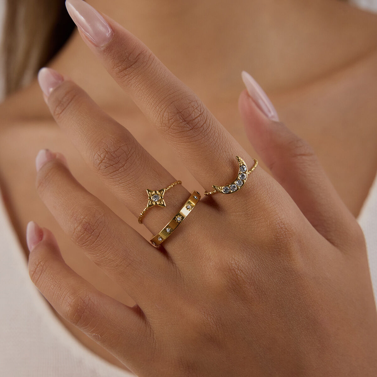 Lässige Ringe-Sets aus Edelstahl mit Sonne- und Mondmotiven, wasserdicht, goldfarben h5 Bild6