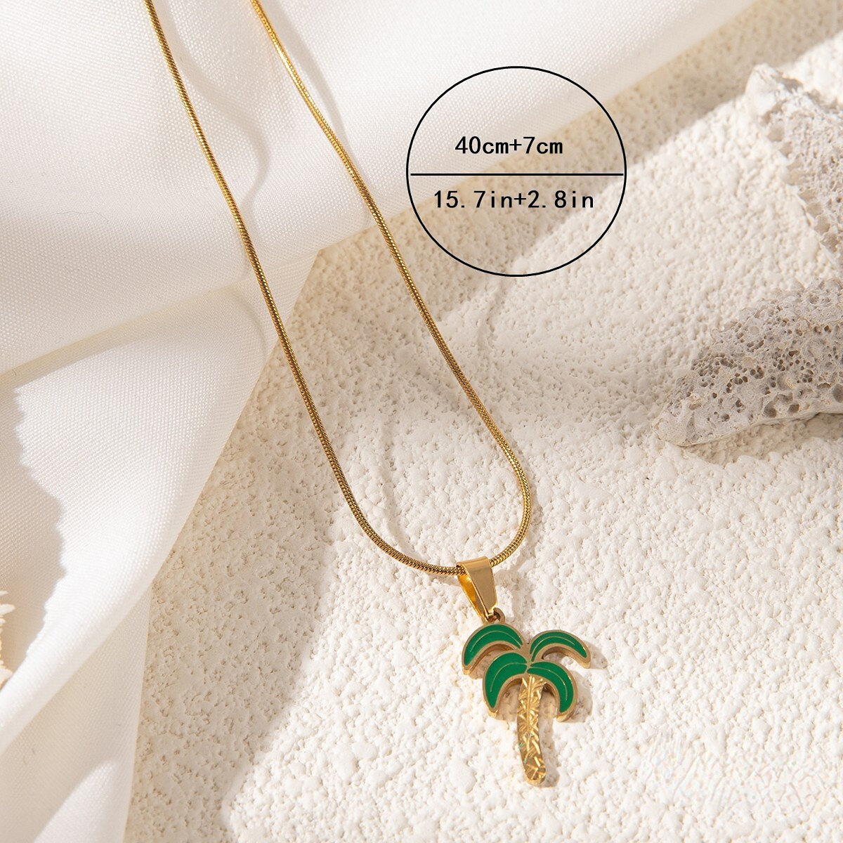 Collane da donna in acciaio inossidabile della serie Resort, dal design ispirato al lusso h5 Immagine8