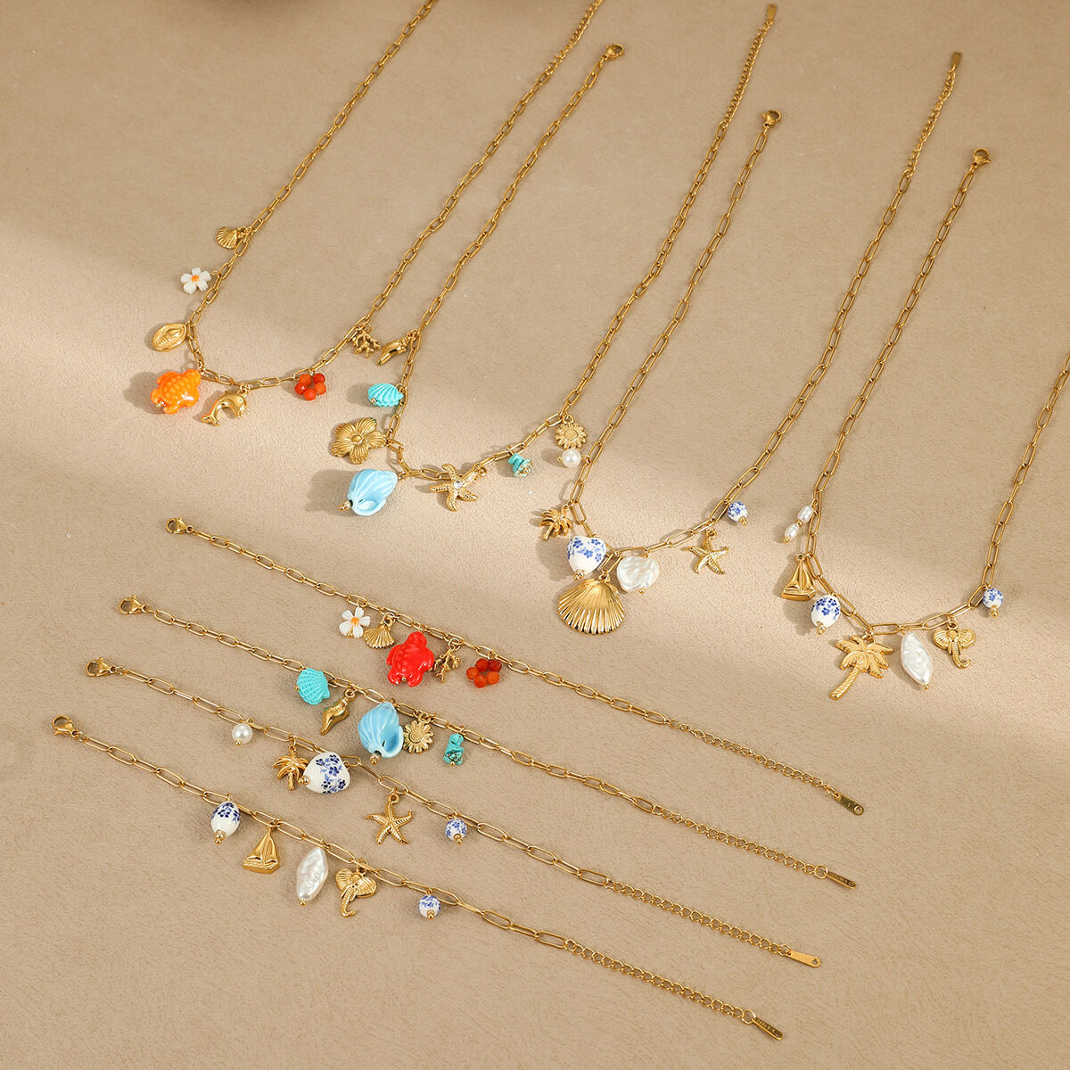 1 paio di braccialetti con ciondolo da donna in acciaio inossidabile color oro, impermeabili, a forma di tartaruga, serie romantica 2