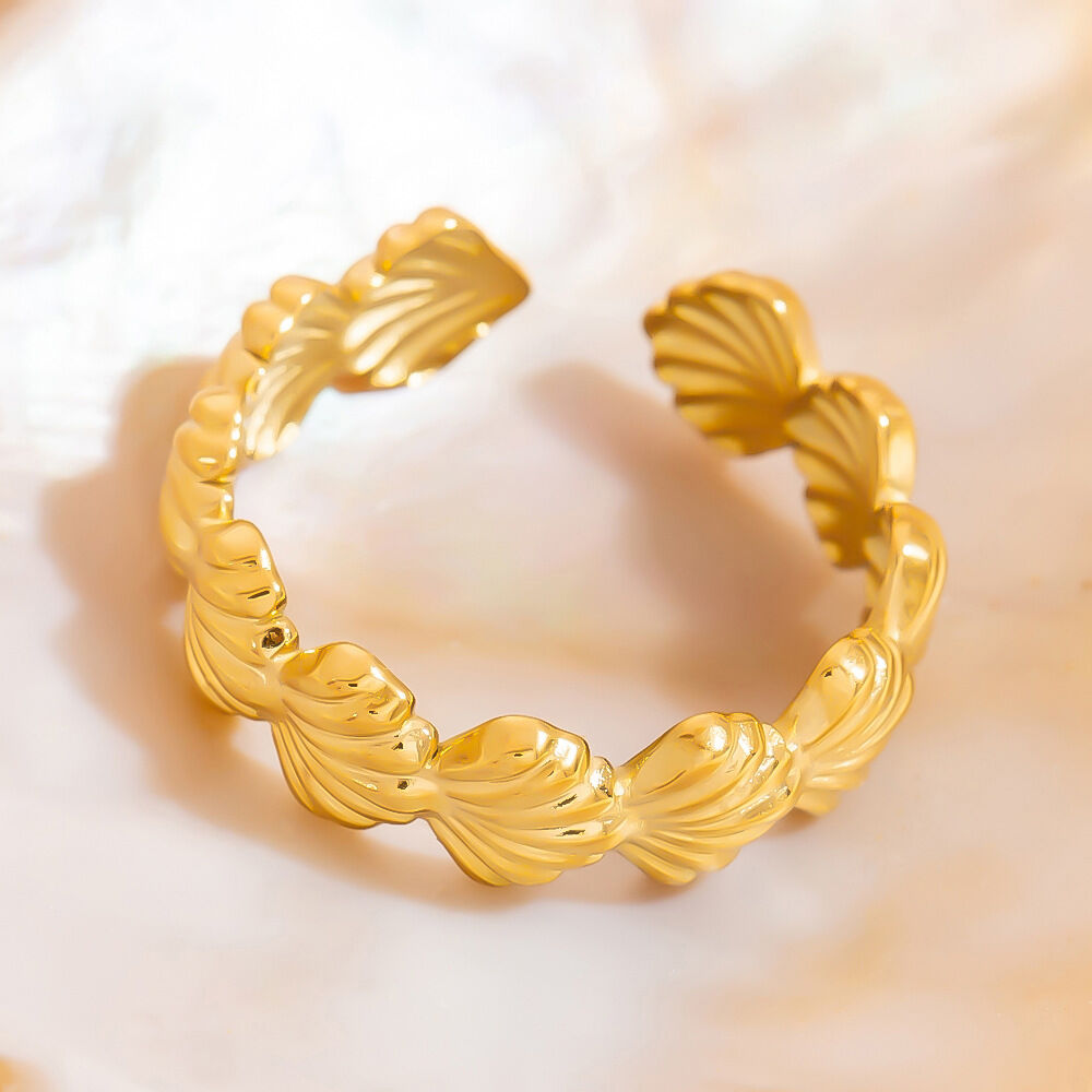 Waterdichte, goudkleurige, minimalistische ringen van roestvrij staal. h5 Afbeelding4