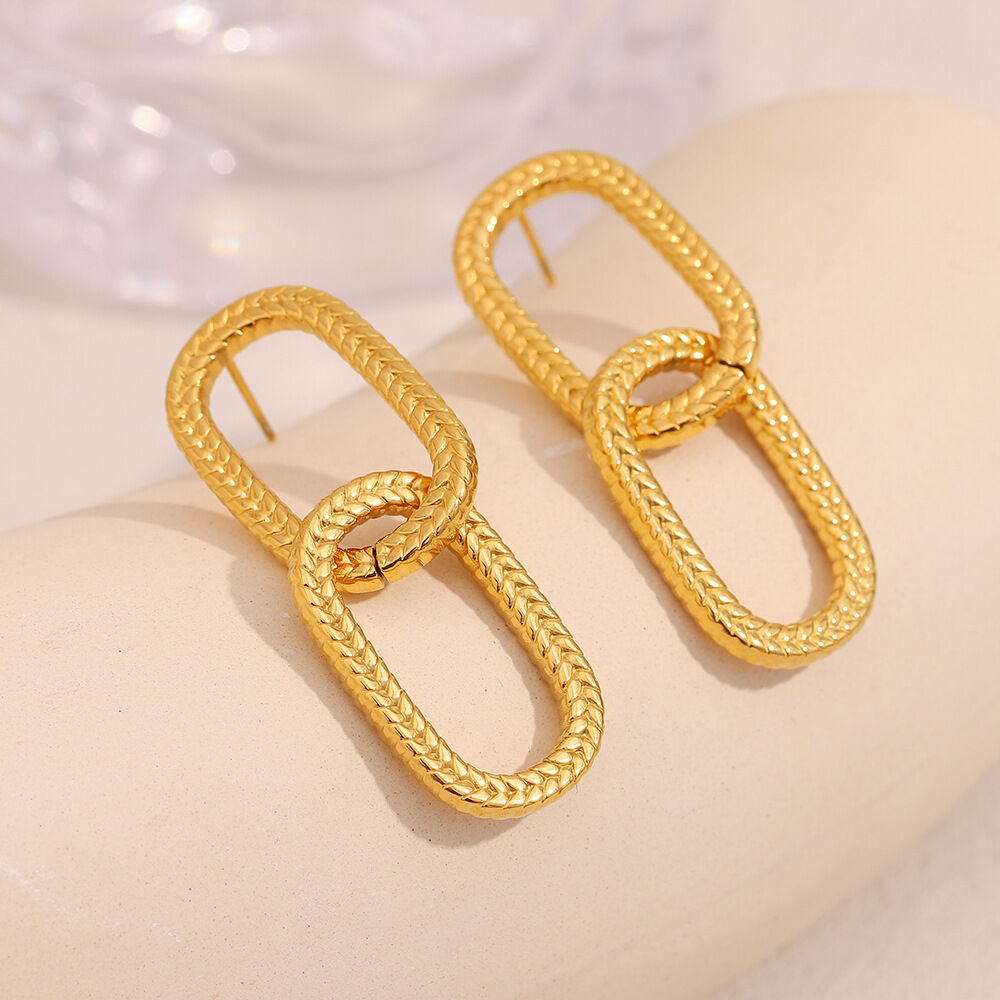 Casual Solid Color Stainless Steel Waterproof Women's Stud Earrings