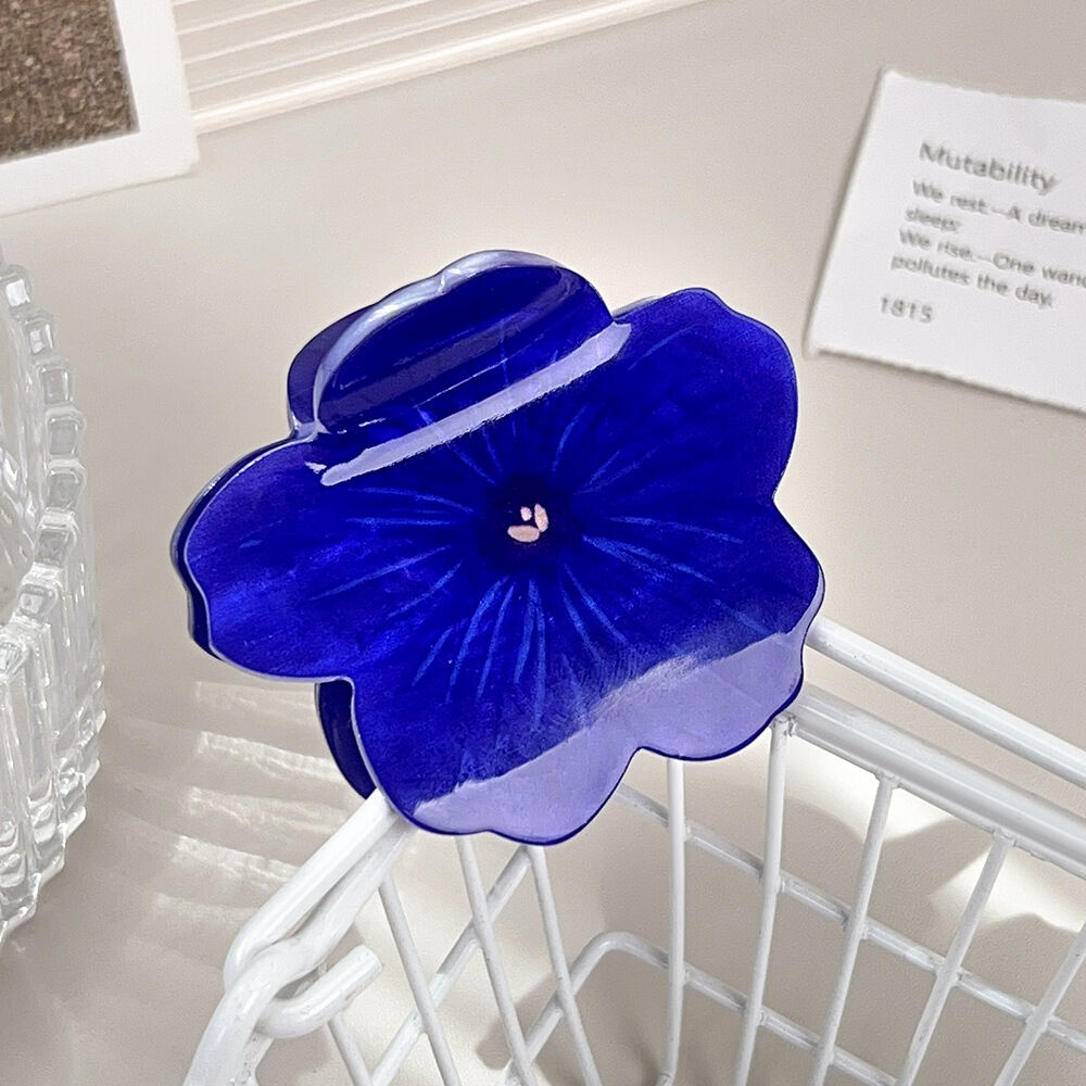 Blue Hydrangea Picture4