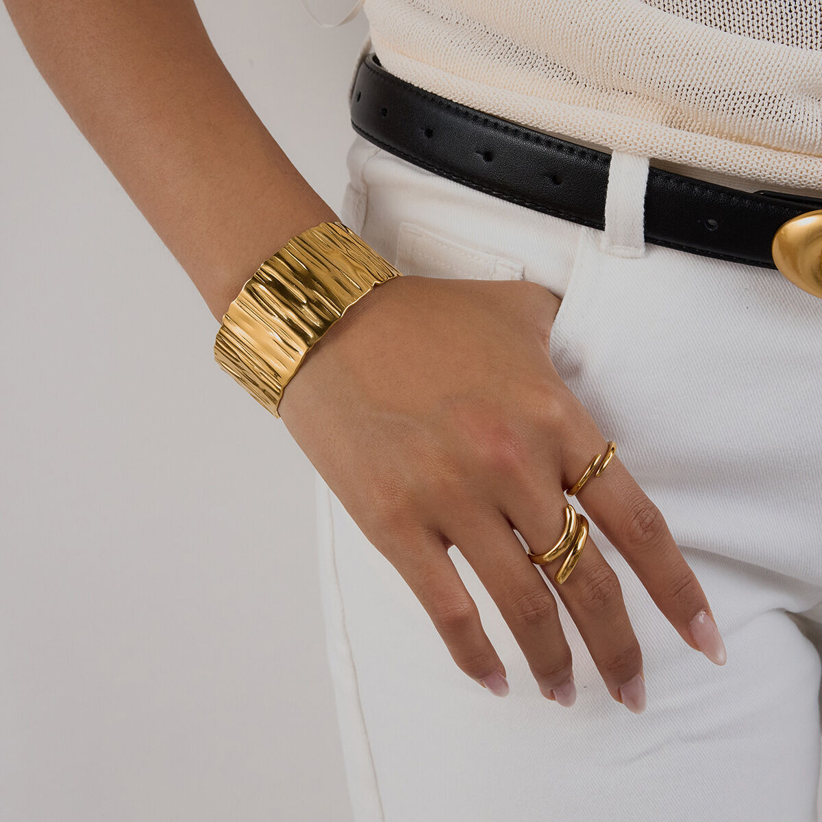 Solid Color Stainless Steel Waterproof Gold Color Cuff Bracelets