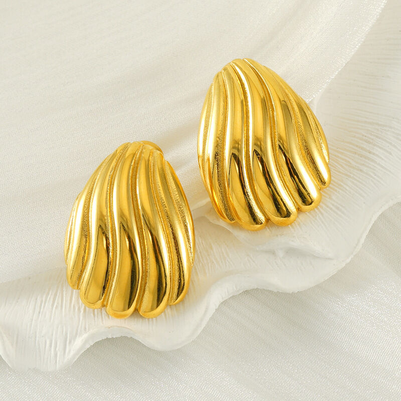 Shell Stainless Steel Waterproof Gold Color Stud Earrings Picture3